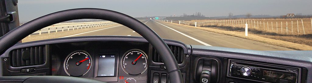 Lenkzeitenüberwachung per Tachograph und GPS mit geoCapture